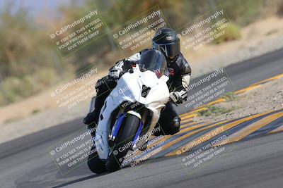 media/Nov-05-2022-SoCal Trackdays (Sat) [[f8d9b725ab]]/Turn 2 (1120am)/